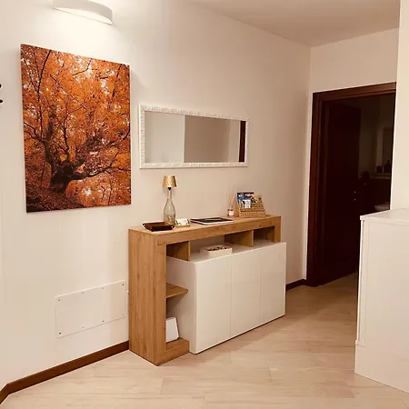 Tres Jolie * ורונה